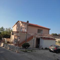 Apartmani Close to the beach