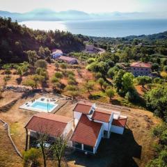 Gästehaus mit Pool mit atemberaubendem Blick über den Golf von Policastro und die Hügel von Scario