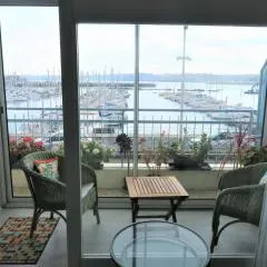 Appartement avec loggia et balcon à Perros-Guirec - FR-1-368-295