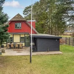 Beautiful Home In Vggerlse With Kitchen