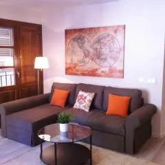 Superb Central Market Apt