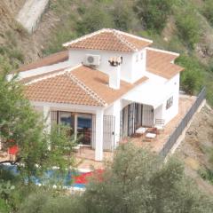 Peaceful Villa in Arenas with Swimming Pool