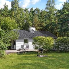 Three-Bedroom Holiday Home In Nexo