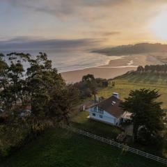 Wishome-Villa en Oyambre playa, piscina, Comillas