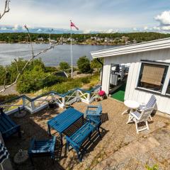 Fantastisk sjøhytte, 10 sengeplasser, strand og egen brygge