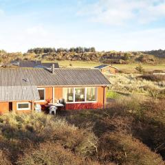 12 person holiday home in Hjørring-By Traum