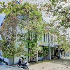 RedDoorz near Universitas Palangkaraya 3