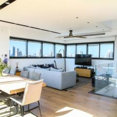4BDR - Stunning & Magnificent Duplex Penthouse TLV