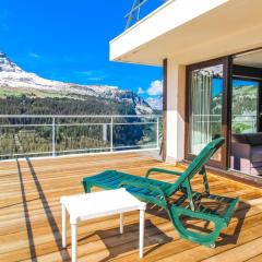 Penthouse 3-bedroom apartment, mountain views, large terrasse, piste access