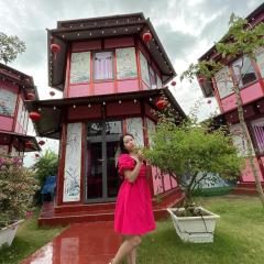 Homestay Pink House (Ngôi nhà màu hồng)