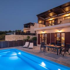 Brand new Villa Plyto - Amazing views - Heated pool