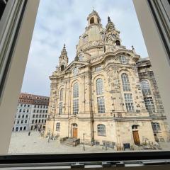 Modernes Apartment mit Blick zur Frauenkirche