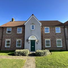 Meadowside Apartment