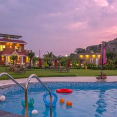 StayVista at Hillside Paradise 4BHK Lavish house in Delhi