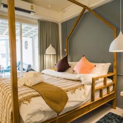 Contemporary Loft in the Heart of Chiang Mai - 5 Mins from Nimman