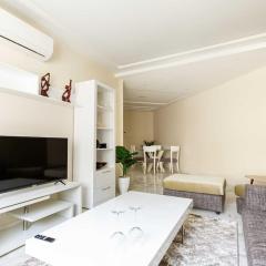 The Business Flat central fully equipped garage