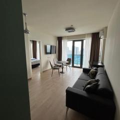 Двухкомнатная квартира с потрясающим видом на море в Orbi Beach Tower