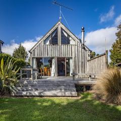 Cabin Comfort - Ohakune Holiday Home