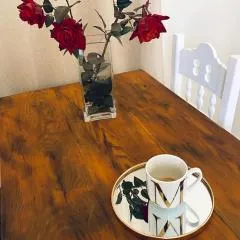 Feels like home (Vari)