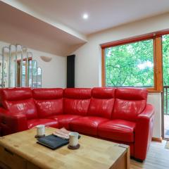 Lodge Nine for 6 with Hot Tub - Spa Resort in Devon