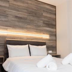 SKG Premium Suite