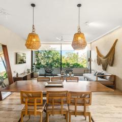 307 Amazing jungle view apartment.