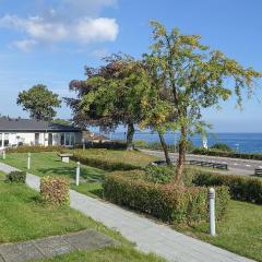 Awesome Apartment In Allinge