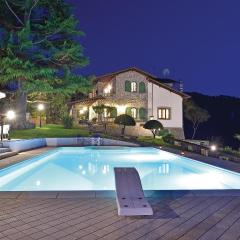 Awesome Home In Camaiore lu With Wifi, Private Swimming Pool And Outdoor Swimming Pool