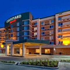 Courtyard by Marriott Westbury Long Island