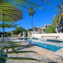 Lovely Appartment 'Solana' with big garden, nice pool