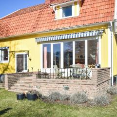 3 Bedroom Nice Home In Frjestaden