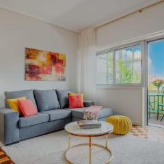 Sunny and Spacious House, 4BD 3Bath Downtown Porto