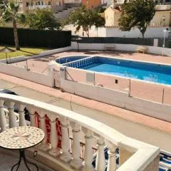 Gorgeous 3 Bed/2 Bath Pool & Golf Views