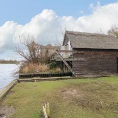 Cygnus Boathouse