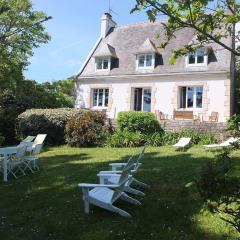 Maison lumineuse 2mn plage et village de Morgat