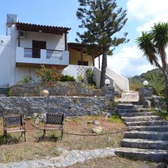 Villa Karmilos - A family Villa near the cretan sea and the mountains