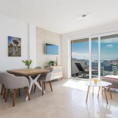 Suzana, sea view lux.apartment