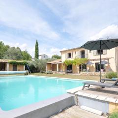 Amazing Home In Fayence With Outdoor Swimming Pool, 5 Bedrooms And Sauna