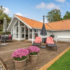 Stunning Home In Ebeltoft With House Sea View