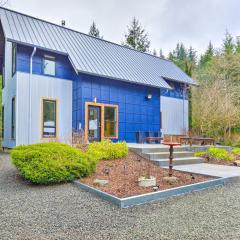 Private Indianola House with Patio and Fire Pit