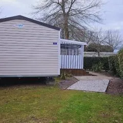 Joli Mobil home N°11, 4ch tout confort et spacieux