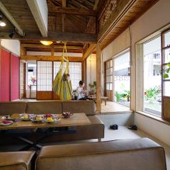 ロフトが付いた沖縄古民家で寛ぎの時間を 懐かしくて新しい 海野24