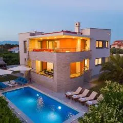 Vila Zatona Sunset with heated swimming pool