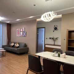 Vinhomes Metropolis Luxury Apt 3Br near Lotte