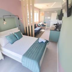 Social Lodge Happiness Studios