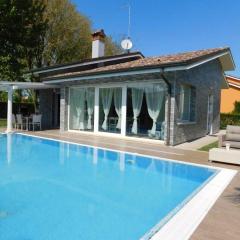 Elegant villa in the idyllic island of Albarella