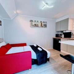 Lovely private flat with Terrace, TOP LOCATION!