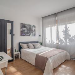 Cagliari Modern Studio near the Station!