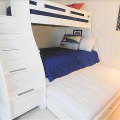 K7 Family Friendly make some memories easy to access great outdoor space near playground