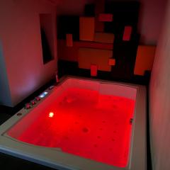 SUITES JACUZZI La Stratodda OSTUNI Torre Guaceto